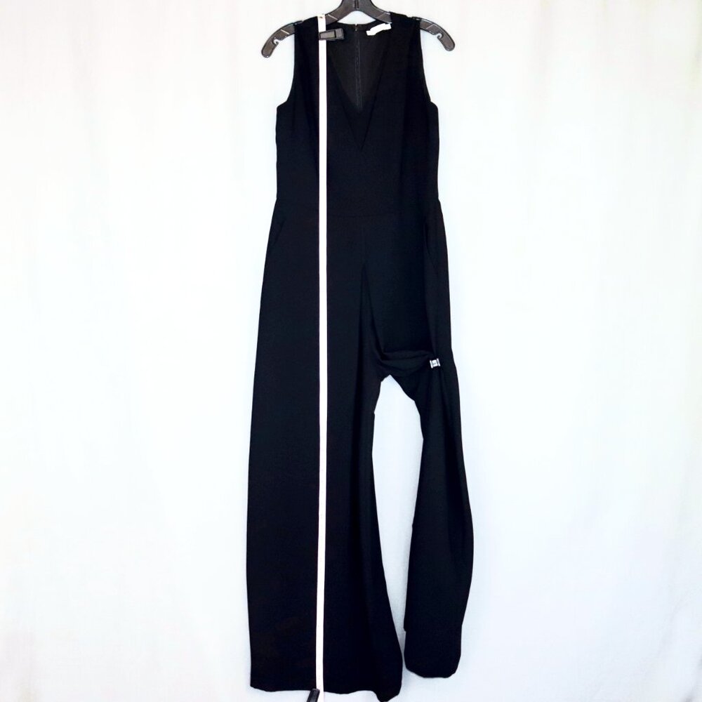 Vince 10 Black Double-V Neck Sleeveless Wide Leg Culotte Jumpsuit with Pockets - Picture 8 of 16